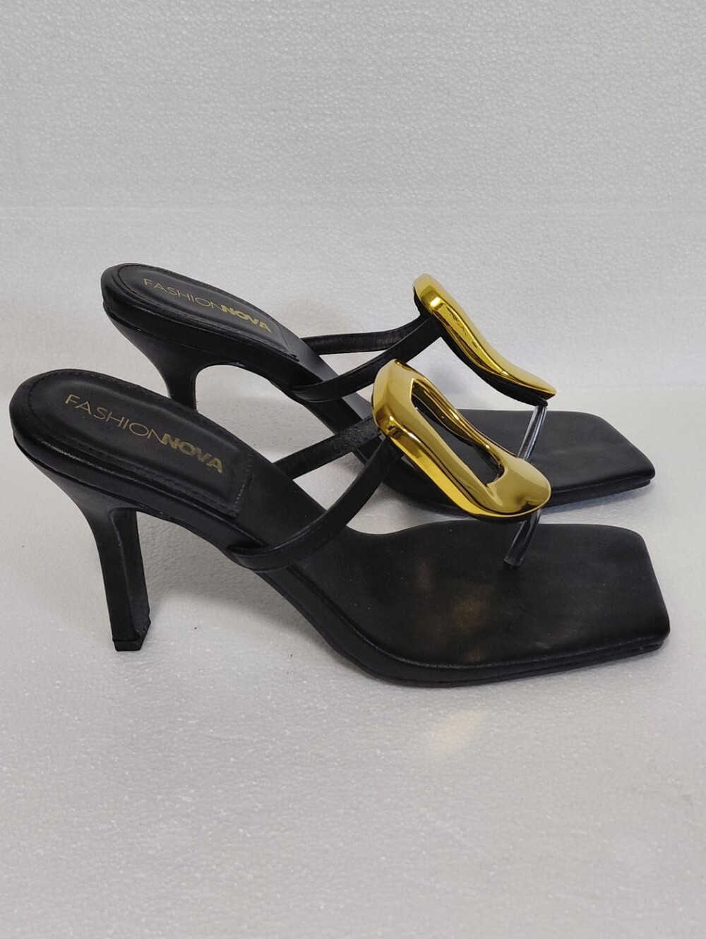 Fashion Nova Black Heeled Thong Sandals with Gold Accent Hardware